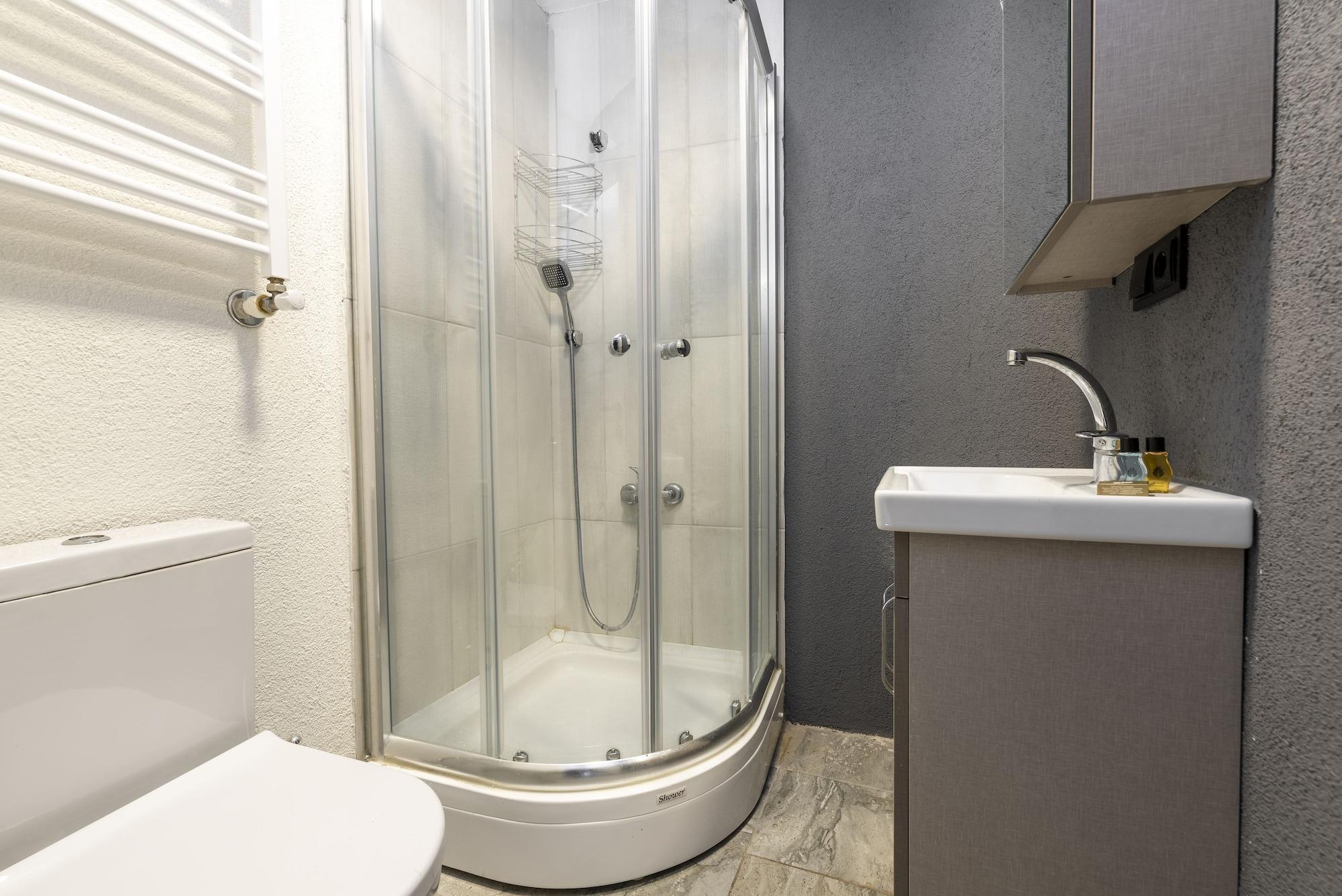 Global Suites Hotel Istanbul Bagian luar foto