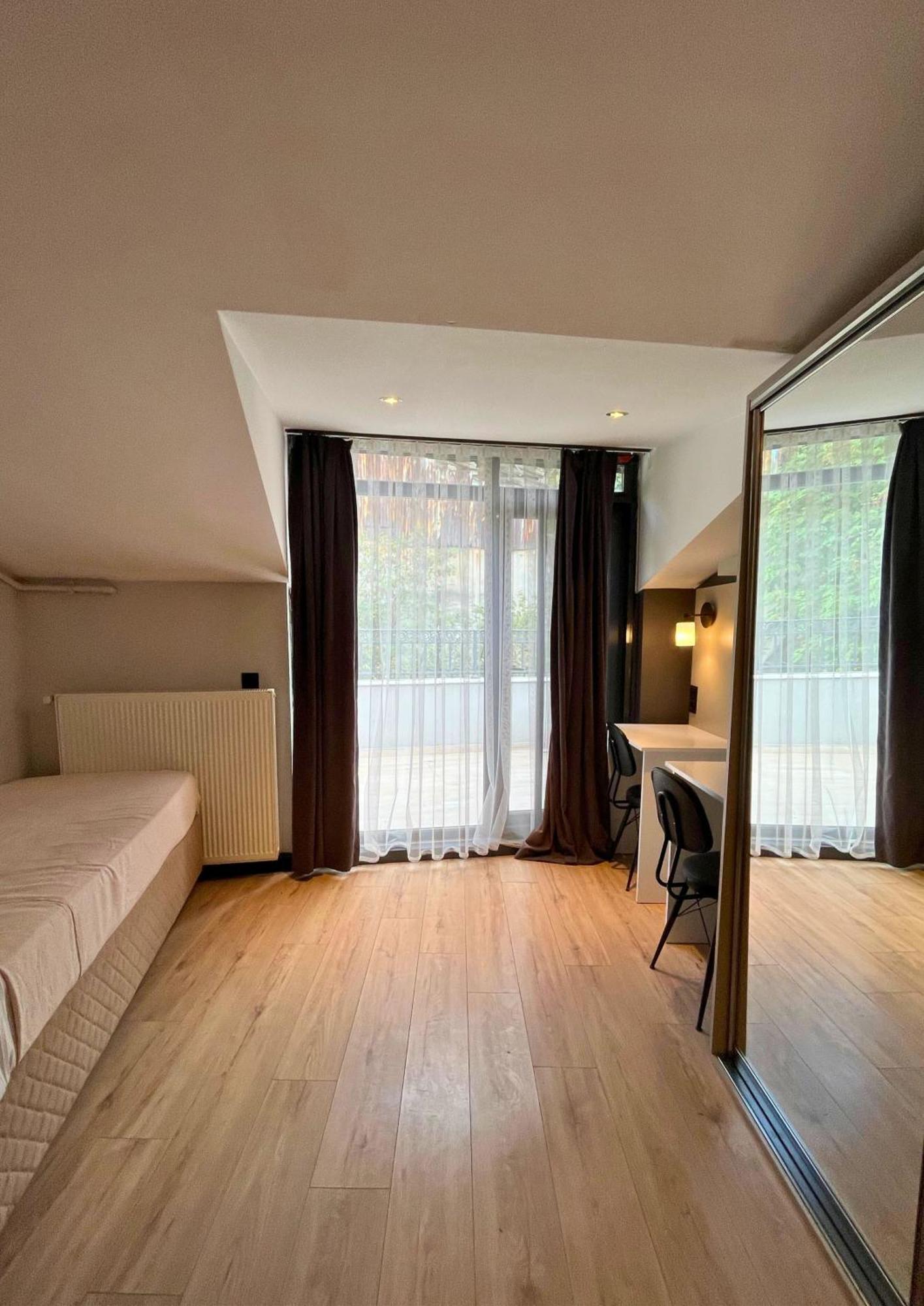 Global Suites Hotel Istanbul Bagian luar foto